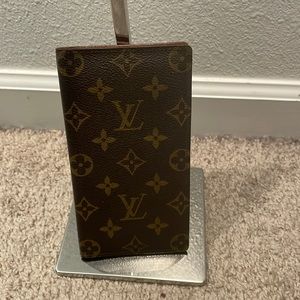 Louis Vuitton wallet